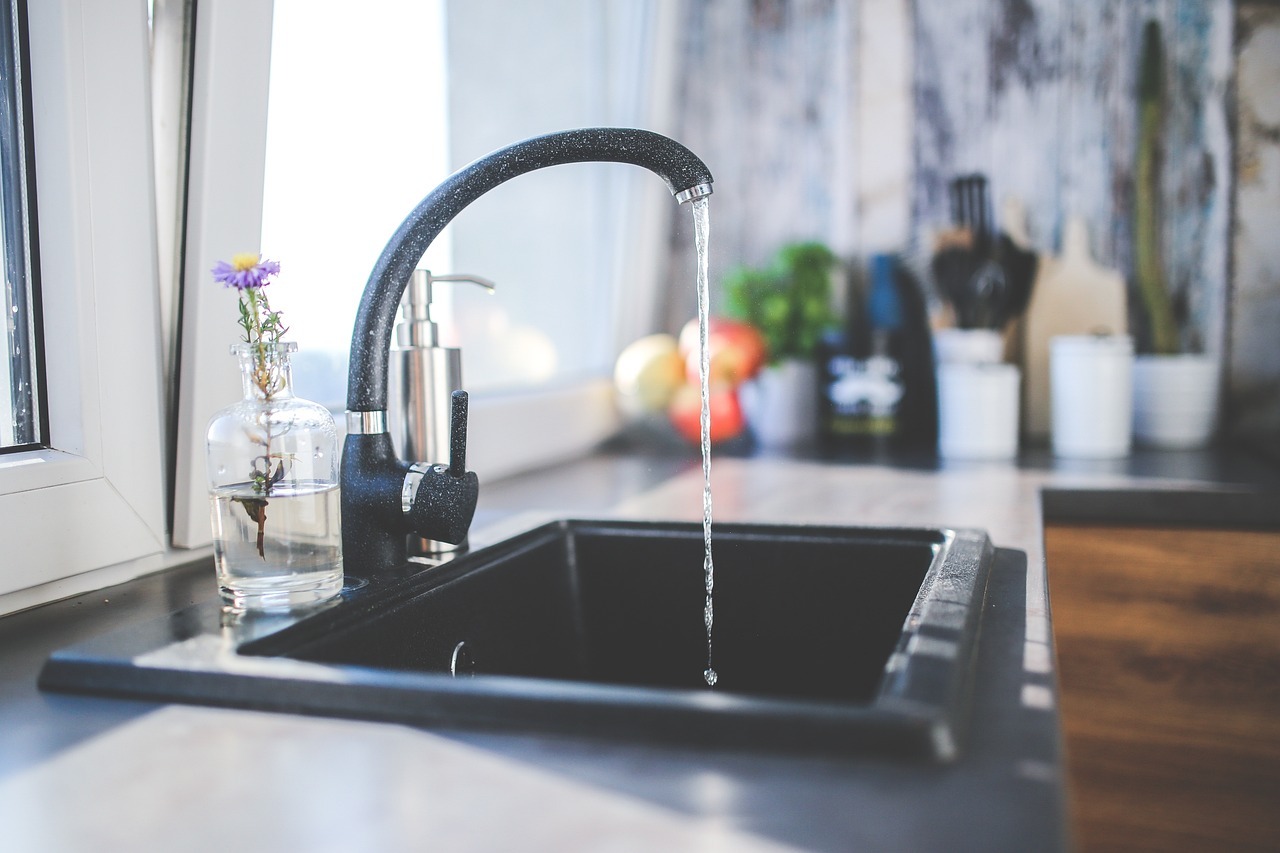 Legionella si muore - Foto del rubinetto di una cucina